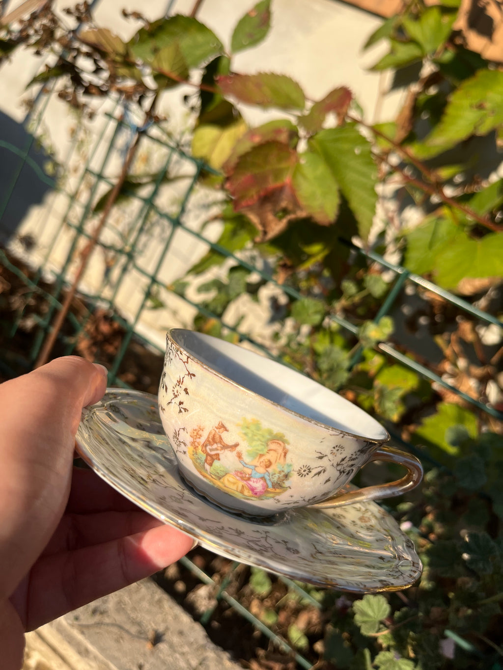 Service de tasses à café ou thé vintage / Collection Way Brocante