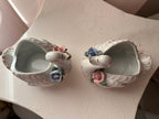Duo de cygnes en céramique fleurie – style vintage romantique / Collection Way Brocante
